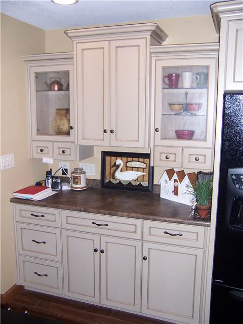 Cabinet style - full overlay / Door & drawer front style - flat panel